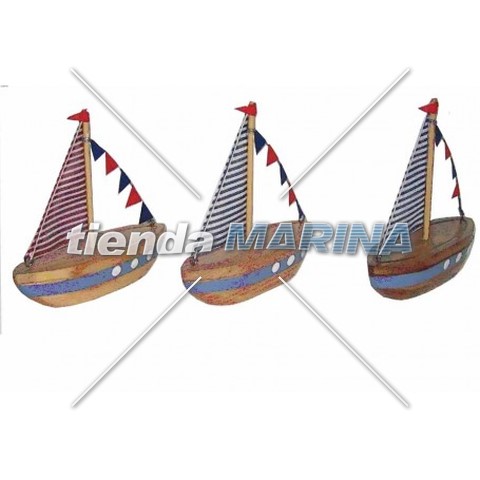 veleros-decorativos-naif-pintados-y-realizados-a-mano-el-casco-es-de-madera-la-vela-y-las-banderitas-son-de-algodon